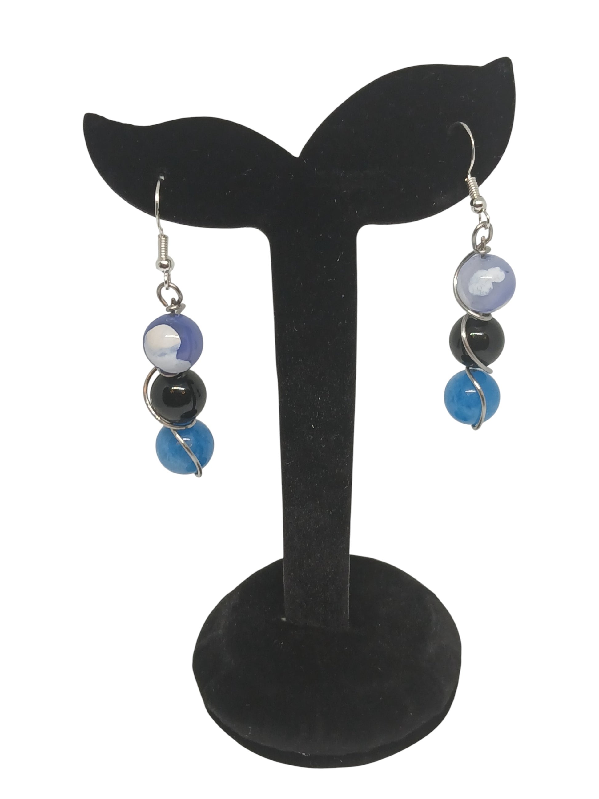Détail 3 pierres naturelles 10mm agate noire agate de feu apatite