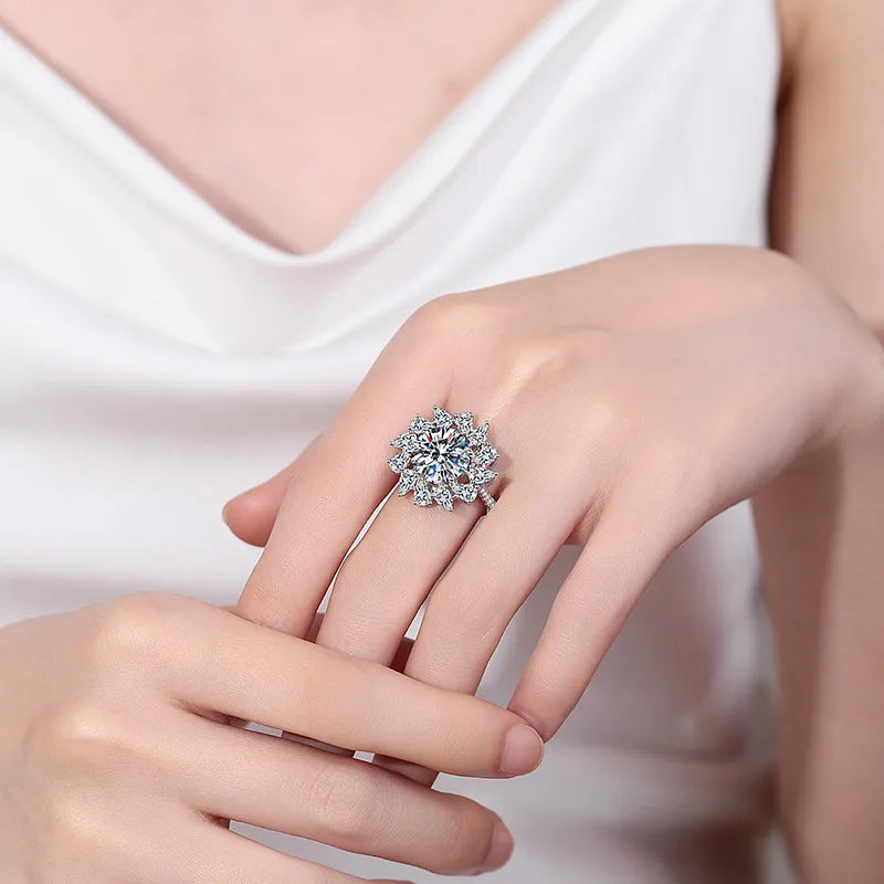 Bague poire en argent 925 et moissanite – vue produit 4 – BySHELLDA