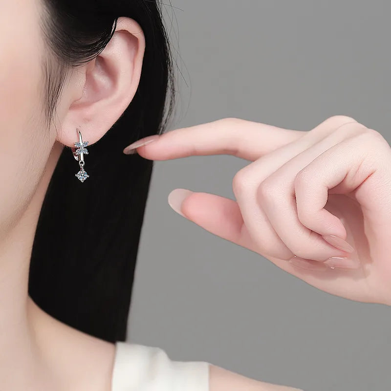 Boucles d’oreilles papillon en argent 925 et moissanite – vue produit 4 – BySHELLDA