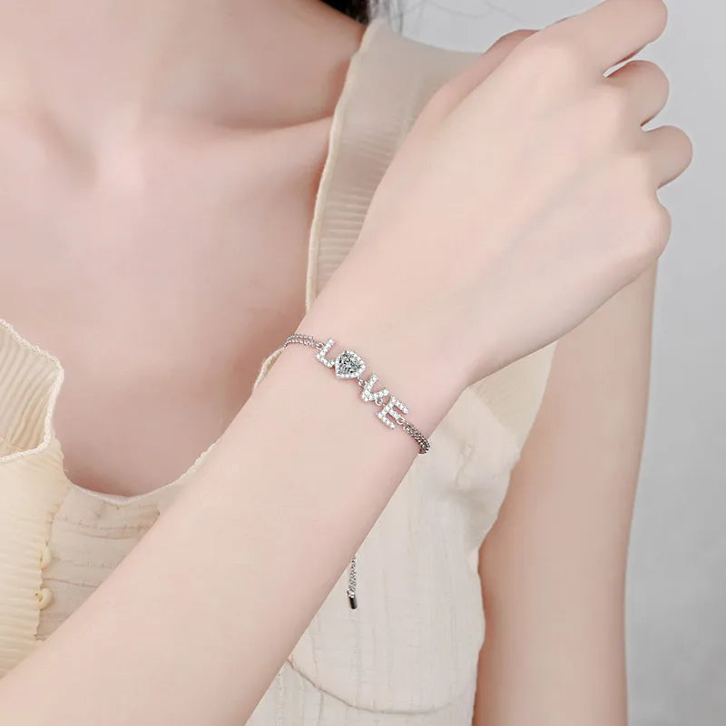Bracelet Love en argent 925 – moissanite ou zircon – vue produit 4 – BySHELLDA
