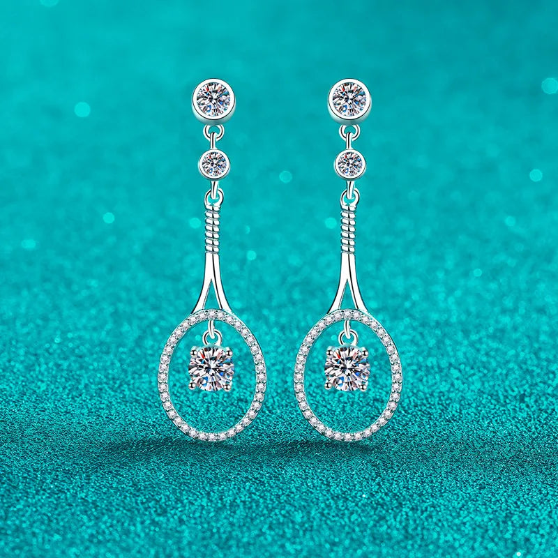 Boucles d’oreilles pendantes en argent 925 – moissanite ou zircon – vue produit 1 – BySHELLDA