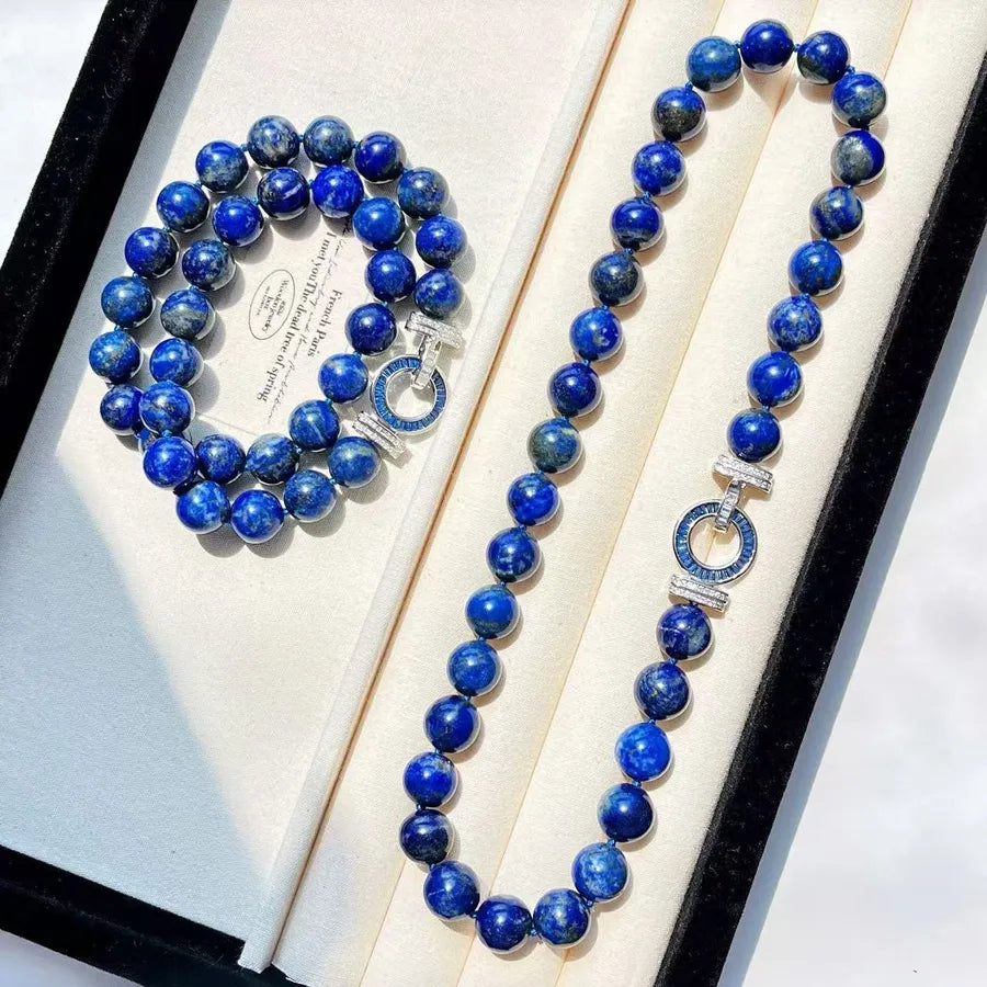 Collier fantaisie lapis-lazuli ras-du-cou – vue produit 2 – BySHELLDA