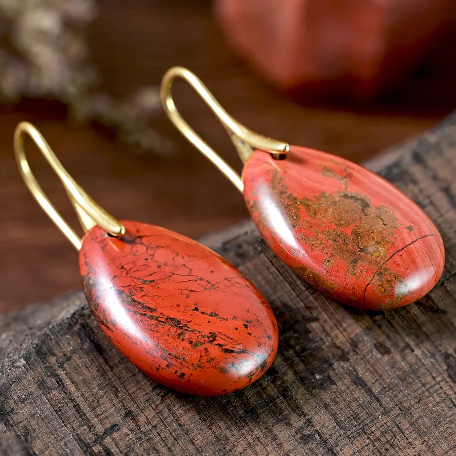 Boucles d’oreilles fantaisie rouges – finition dorée 18K – vue produit 3 – BySHELLDA