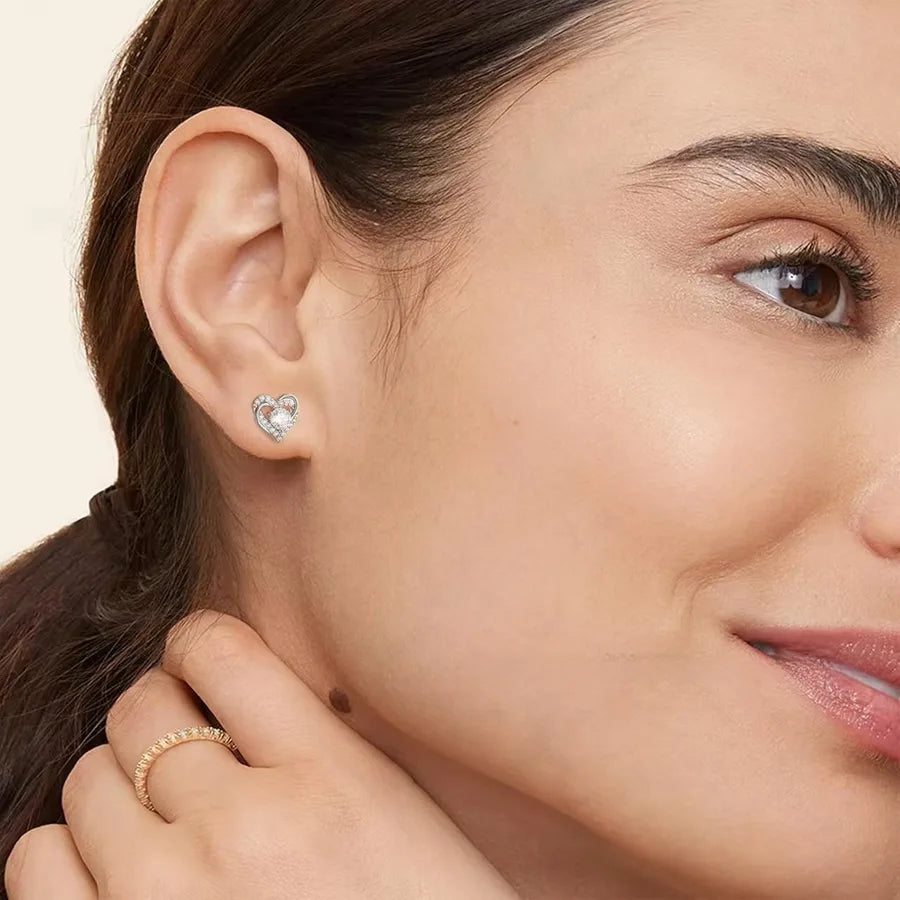 Boucles d’oreilles cœur en argent 925 – finition dorée – vue produit 4 – BySHELLDA